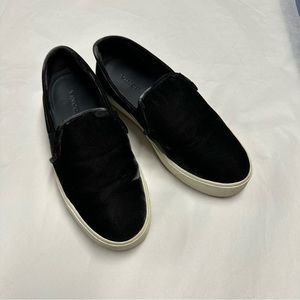 Vince Black Suede Slip on sneakers Sz 37